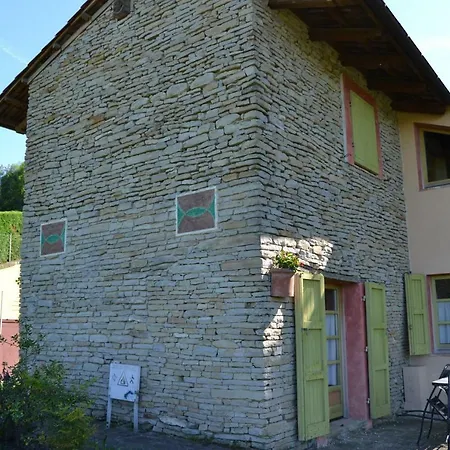 Semesterbostad Casa Ciabot *